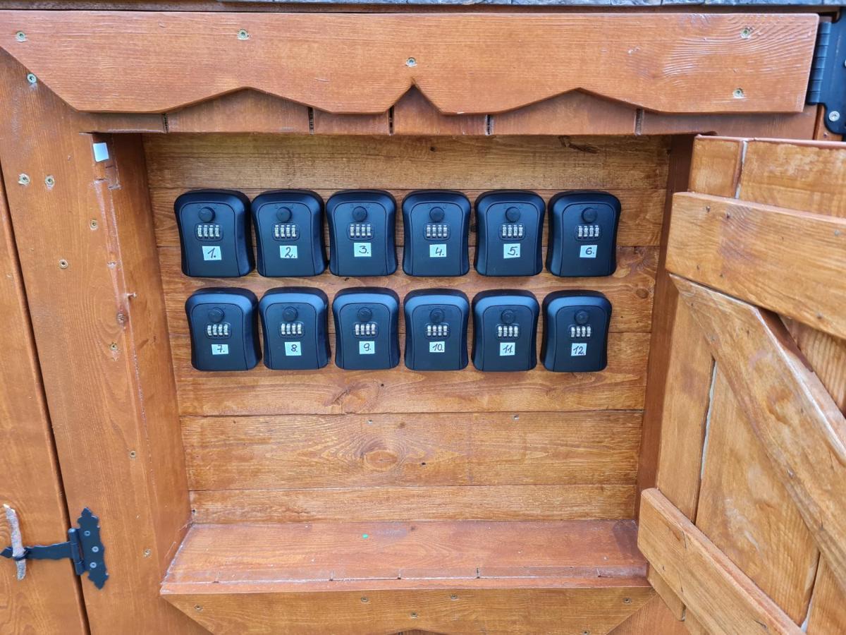 Grundenberga Hotel With Self Check-In Baldone Экстерьер фото